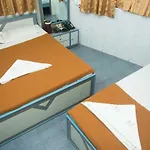 Sukoon Hotel *