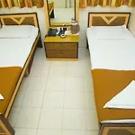 Sukoon Hotel *