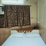 Sukoon Hotel *