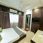 Hotel Manama 3*
