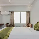 Sagar Hotel 2*