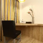 Hotel Metro International 2*
