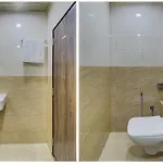 Hotel Oyo 42009 A One 3*