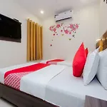 Hotel Golden Palace *
