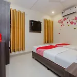 Golden Palace Hotel