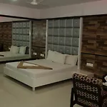 Celeste Colaba 2*