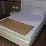 Celeste Colaba 2*