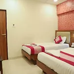 Hotel Plaza Executive - Near Bkc Mumbai