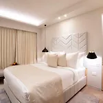 The Park Juhu Hotel 4*