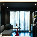 The Park Juhu Hotel 4*
