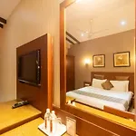 Express Hotel