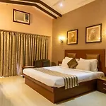 Express Hotel 3*