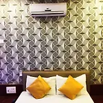 Safar Residency 2*