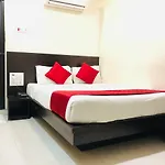 Guestinn Residency Hotel 3*