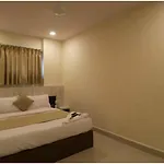 Hotel Ashir 3*