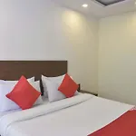 Oyo 17165 Flagship Ace Residency Marol