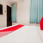 Oyo 7481 Hotel Plaza