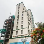 Oyo 20017 Silverkey Bandra East