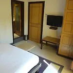 Hotel Sapna Marine Mumbai