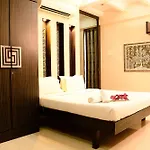 Seven Serviced Apartment Bandra