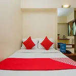 Oyo Flagship 685 Jayshree Domestic Airport 2* Mumbai