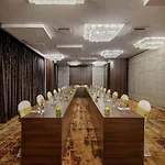 Hotel The Park Juhu 4*
