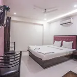 Mantra Residency Hotel 2*