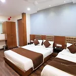 Hotel Airside 3*
