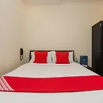 Oyo 10103 Hotel Aviva