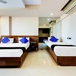 Imperial Residency Hotel 3*