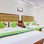 Hotel Treebo Trend Bkc Grand