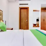Treebo Trend Bkc Grand 3*