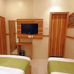 Al Madina Palace 2*