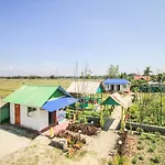 Oyo 71699 Star Palace