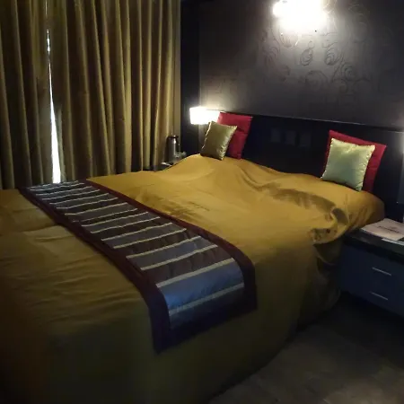 Hotel Sampoorna 3*