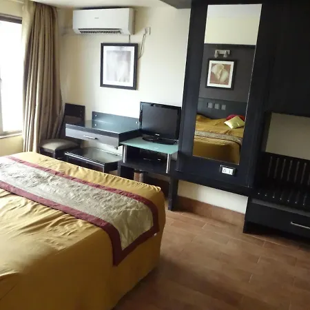 Hotel Sampoorna 3*
