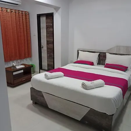 Park Andheri West Hotel