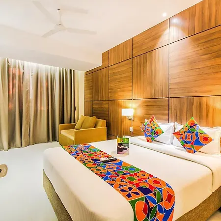 Fabhotel Rk International - Nr International Airport Hotel