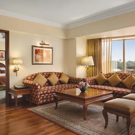 Ramada Plaza By Wyndham Palm Grove 5* Mumbai