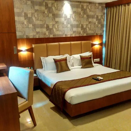 Hotel The Altruist Andheri