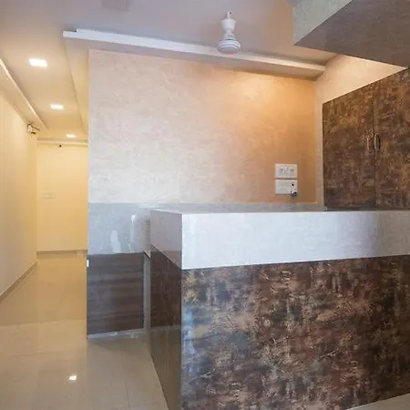 Golden Galaxy Hotel Mumbai