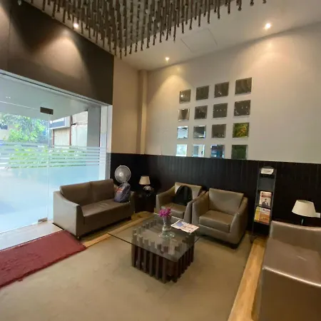 Hotel Regal International - Near International Airport Andheri East 3*