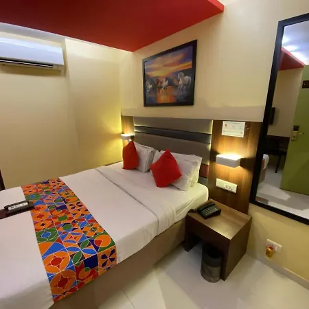 Regal International - Near International Airport Andheri East 3* Mumbai
