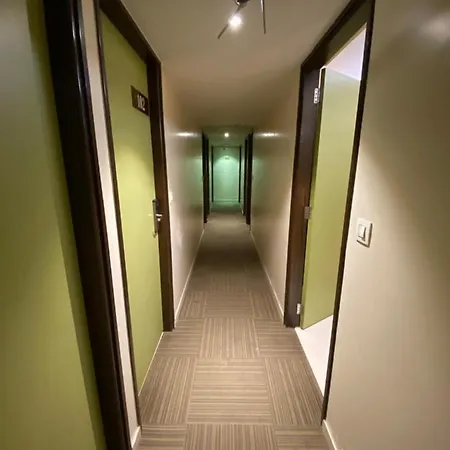Regal International - Near International Airport Andheri East Hotel Mumbai
