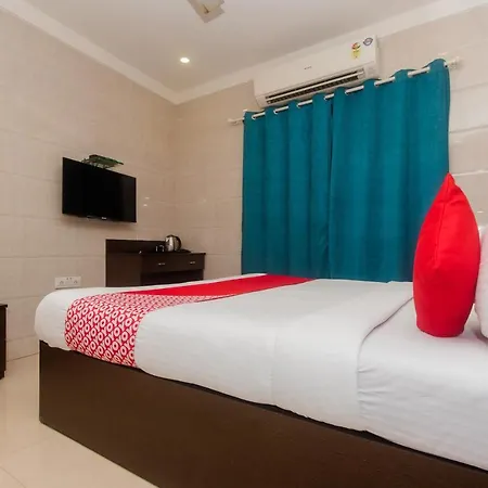 Hotel Oyo 6371 Abrol