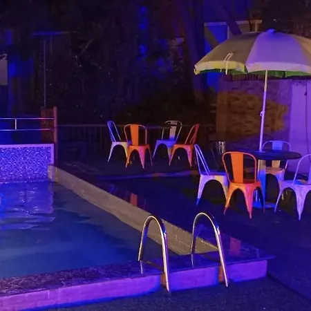 Guest house Royal Palms