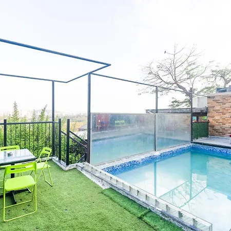 Villa 4 Star Lavish