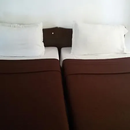 Bed & Breakfast Ashiana Mumbai
