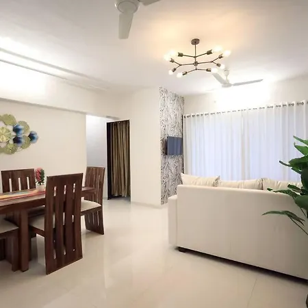 Filmy - 2 Bedroom In Goregaon East