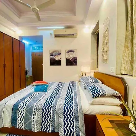 Arora Bhavan 1bhk-1b, Khar West By Connekt Homes Apartment *